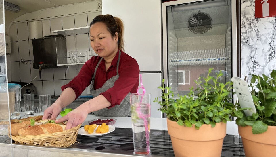 Hon öppnar vietnamesiskt gatukök